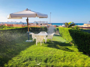 فيلا للأيجار بقرية رويال بيتش الساحل الشمالي Villa for rent in Royal Beach North Coast